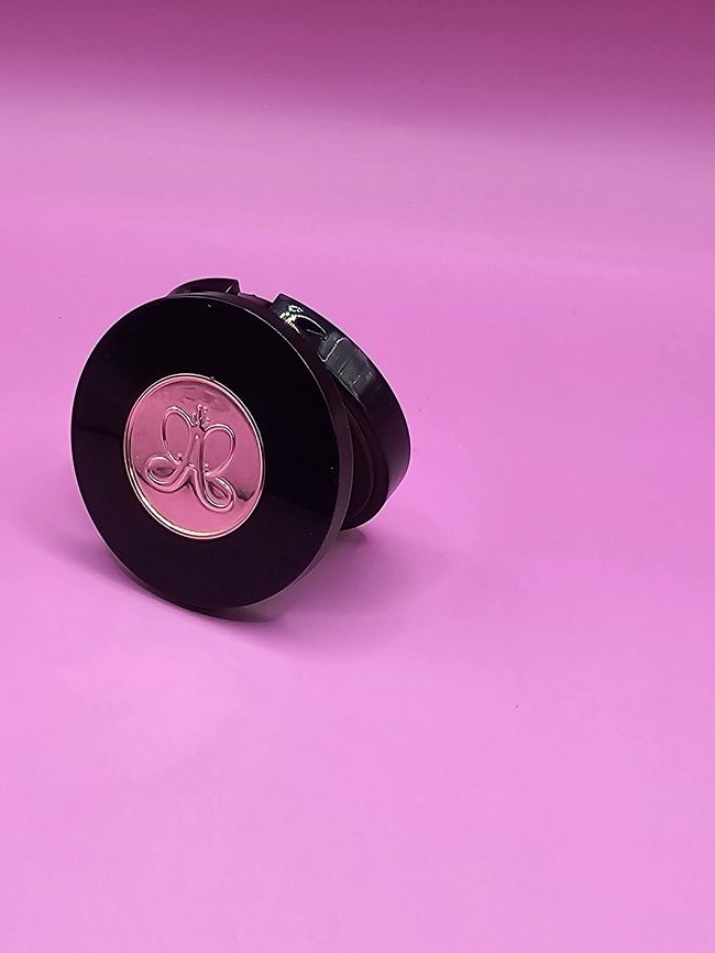 Anastasia Beverly Hills Brow Powder Duo compact