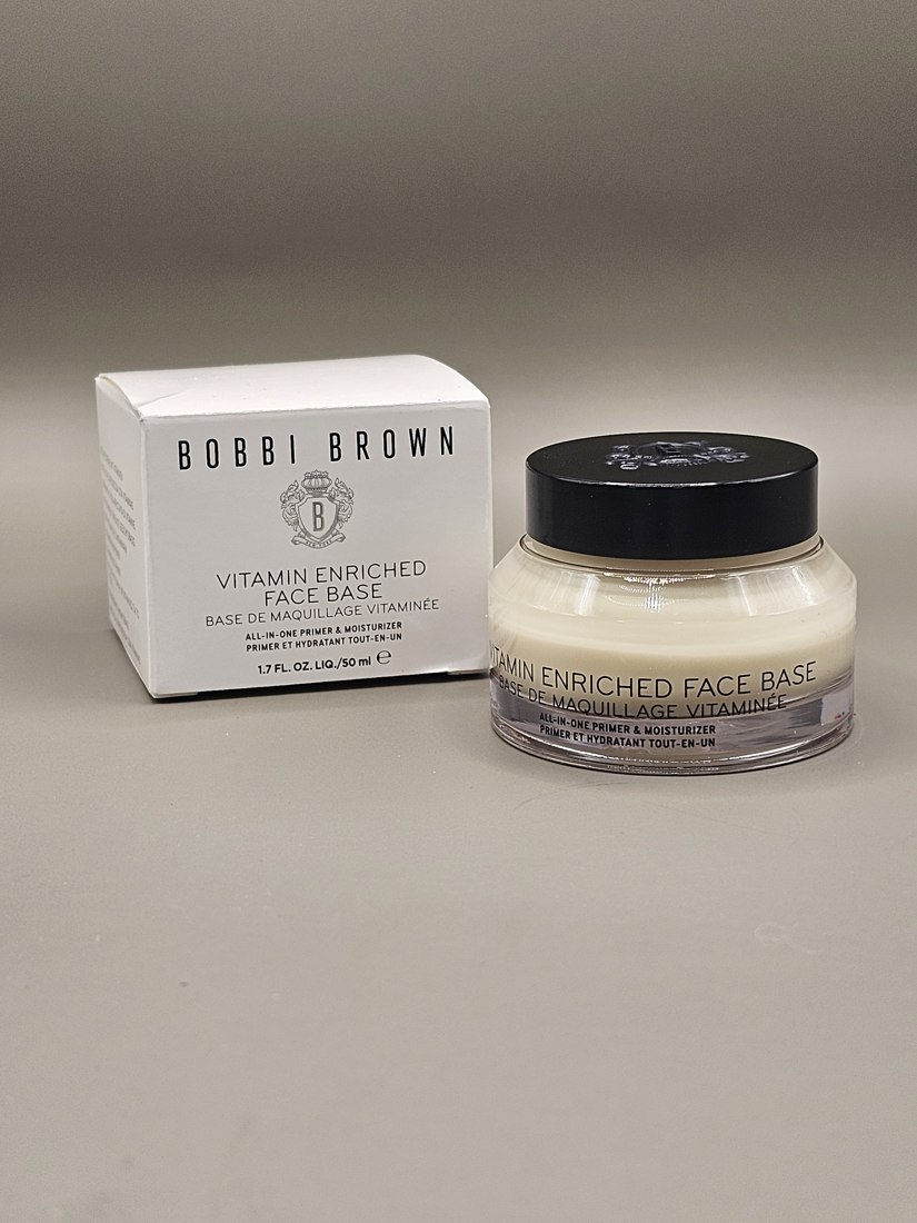 Bobbi Brown Vitamin Enriched Face Base jar and box