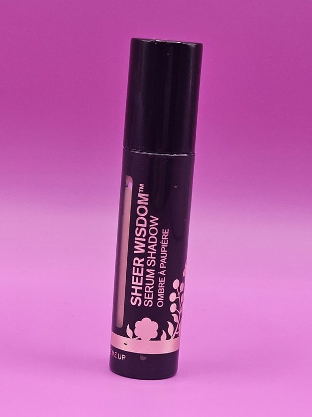 butter LONDON Sheer Wisdom serum shadow and primer