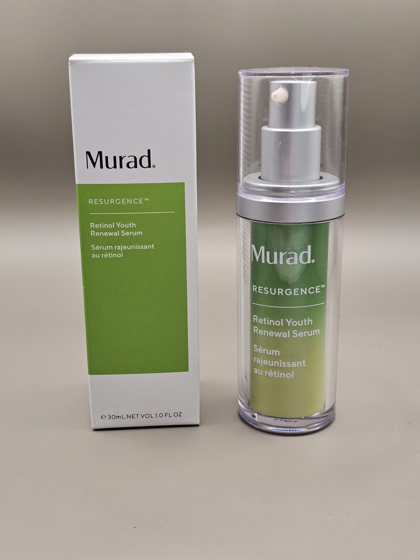 Murad Retinol Youth Renewal Serum with box